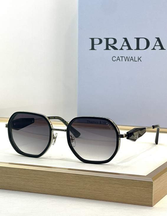 Picture of Prada Sunglasses _SKUfw76160996fw
